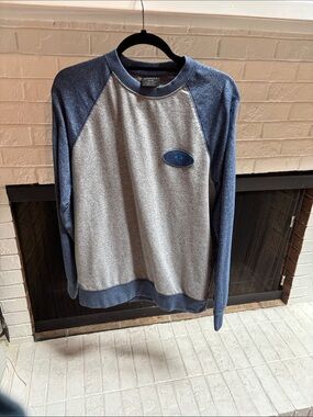 Oakley Heather Gray & Navy Raglan Sweatshirt